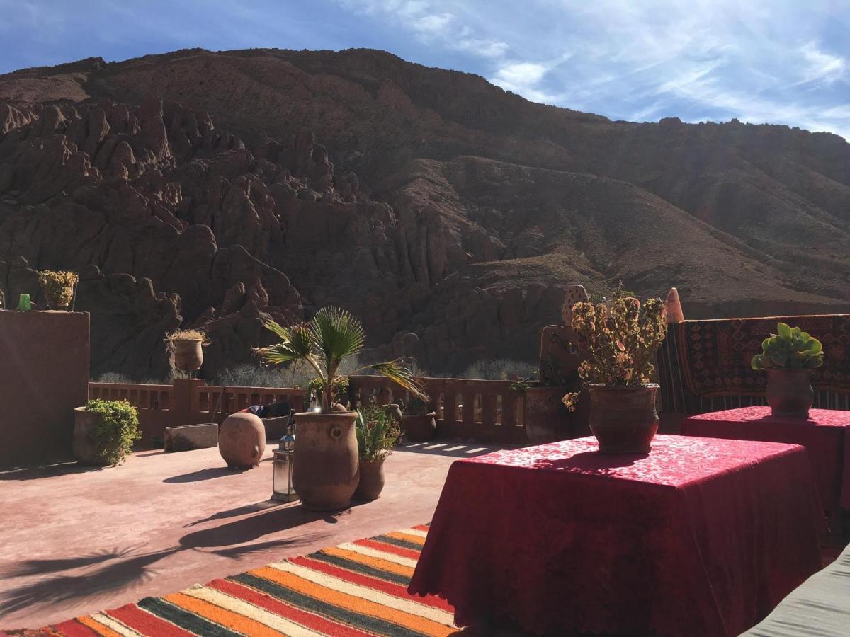 Tafsut Dades Guesthouse Stay With Locals Tamellalt  ภายนอก รูปภาพ