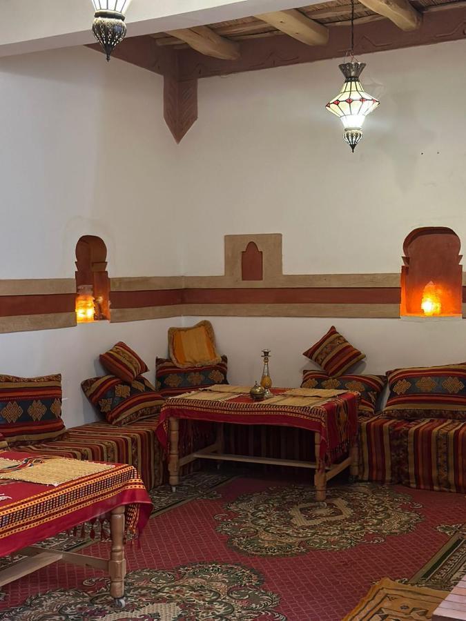 Tafsut Dades Guesthouse Stay With Locals Tamellalt  ภายนอก รูปภาพ