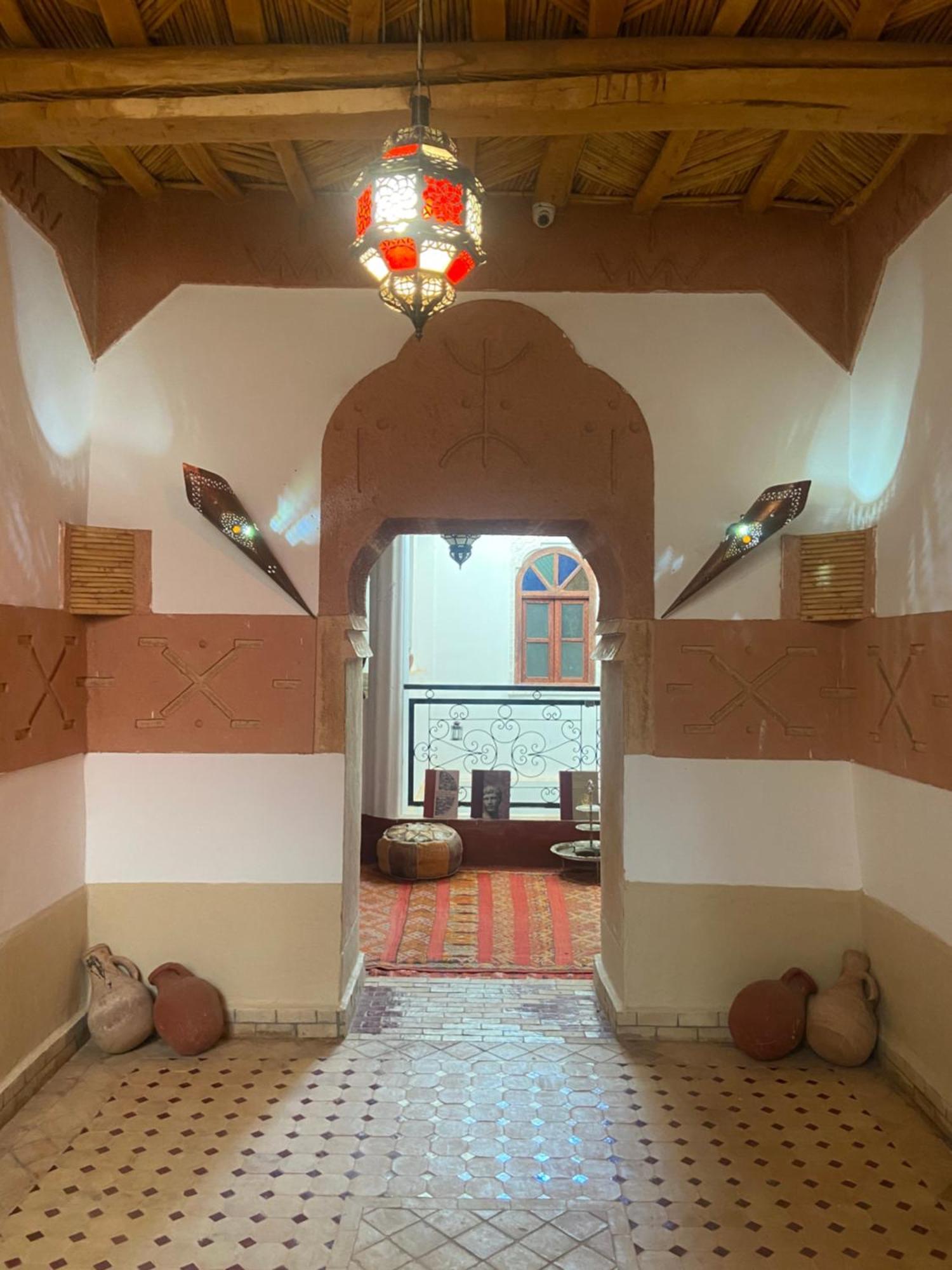 Tafsut Dades Guesthouse Stay With Locals Tamellalt  ภายนอก รูปภาพ