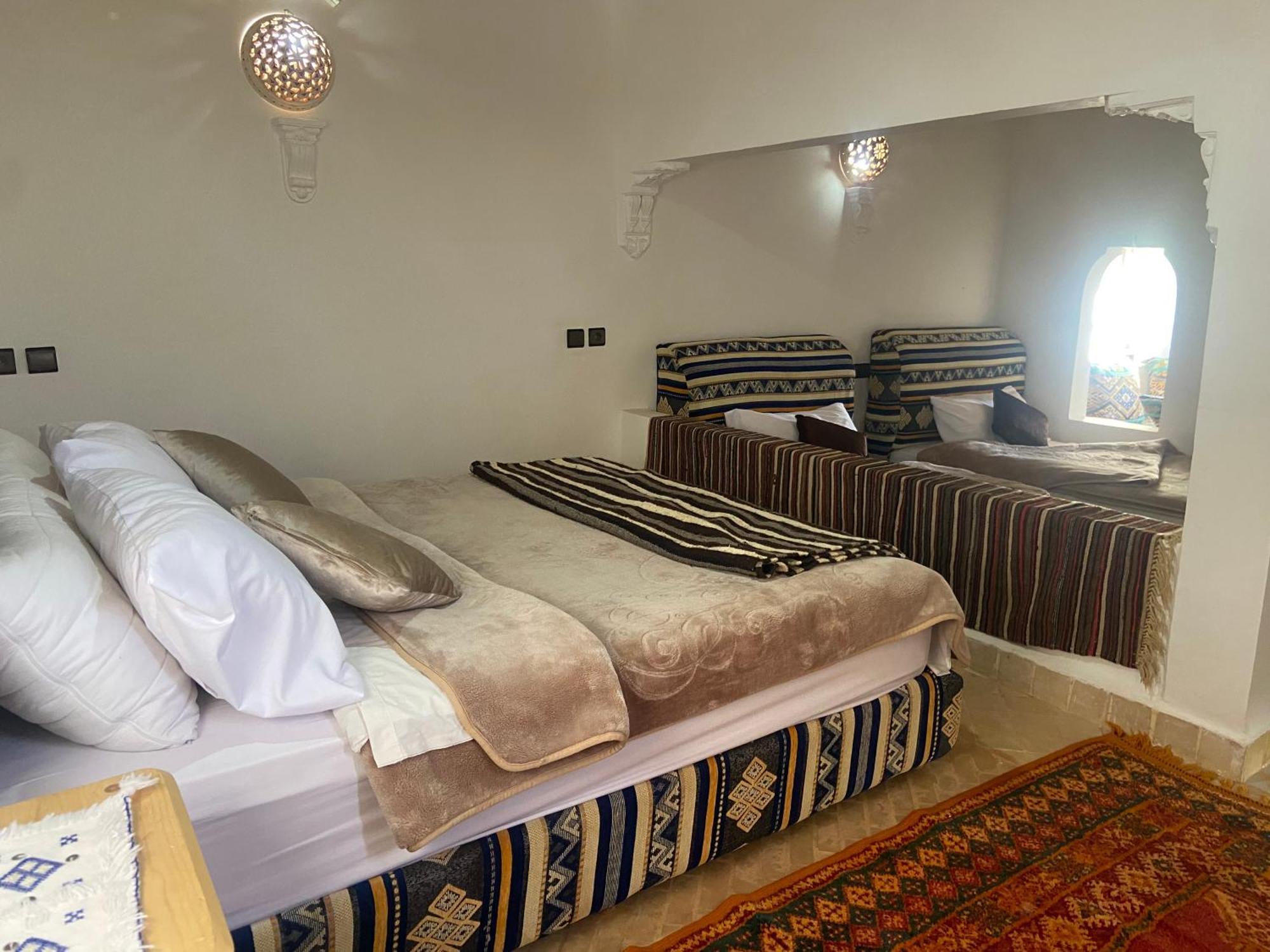 Tafsut Dades Guesthouse Stay With Locals Tamellalt  ภายนอก รูปภาพ