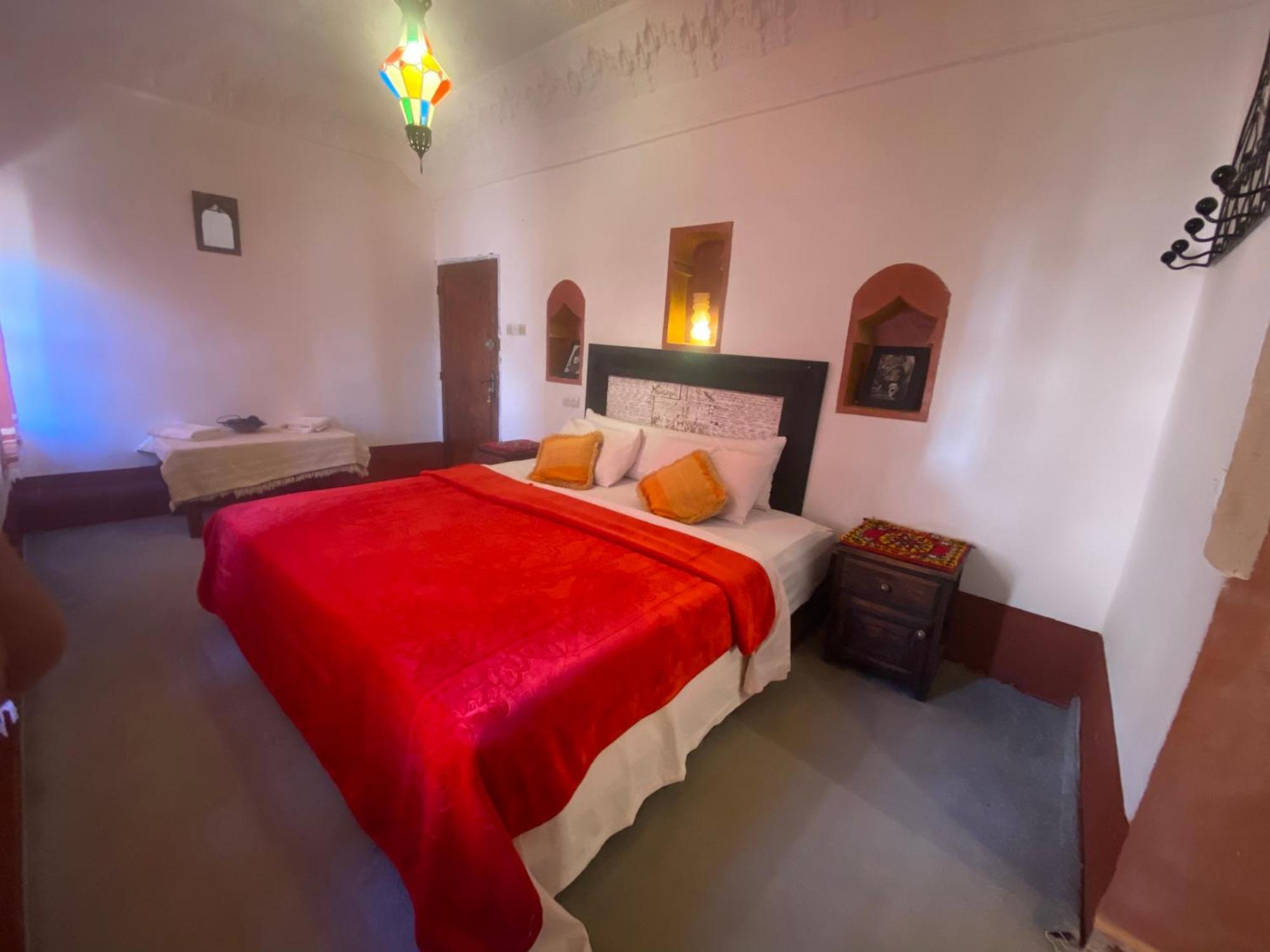 Tafsut Dades Guesthouse Stay With Locals Tamellalt  ภายนอก รูปภาพ